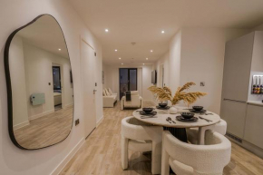 Bianco Suite 2BR with City Views